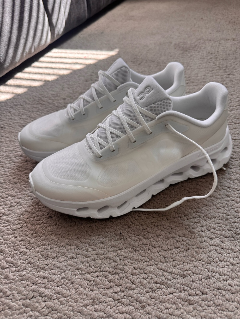 On Running Weared 2hours 🚫Men's Athletic Sneakers in White